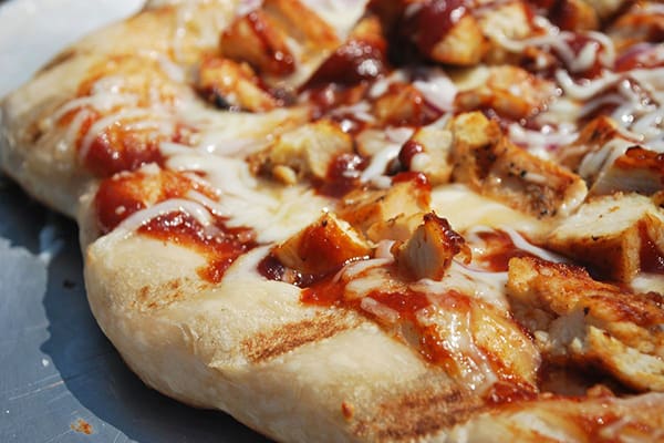 rovalis-bbq-chicken-pizza-2024